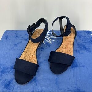 Solanz Navy Women's Sandals. Size 8